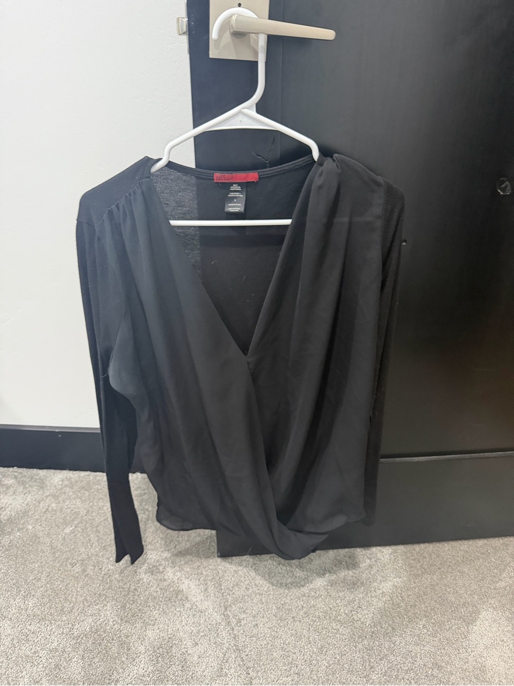 BKE Black Draped V-Neck Long Sleeve Blouse